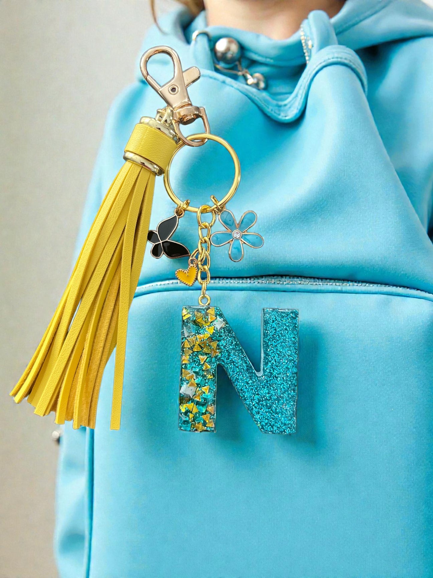 N Gleaming Teal