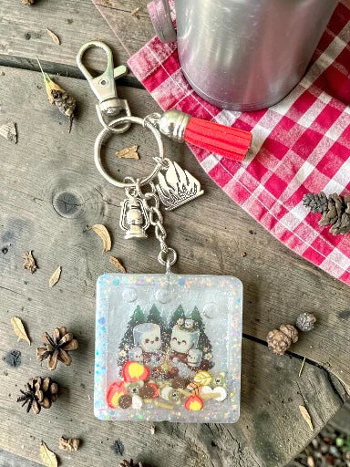 Camping Marshmallow Resin Shaker