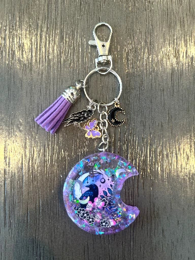 Spellbound Raven Resin Shaker