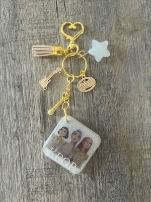 Handmade K-Pop Resin Bag Charms – Cute Idol-Inspired Accessories - 6